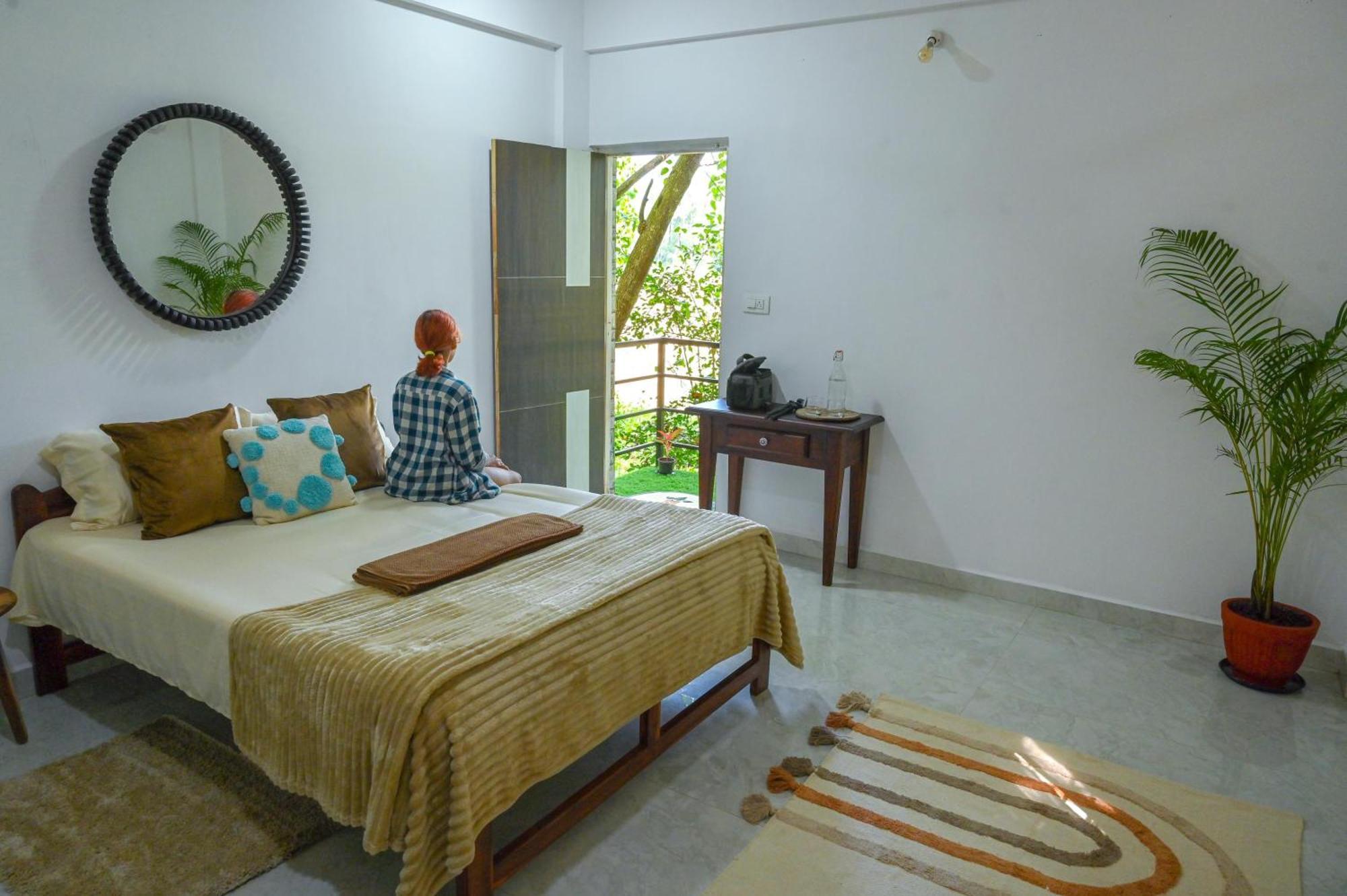 Shell House - Private Stay With Garden View In Arambol Mandrem Exterior photo